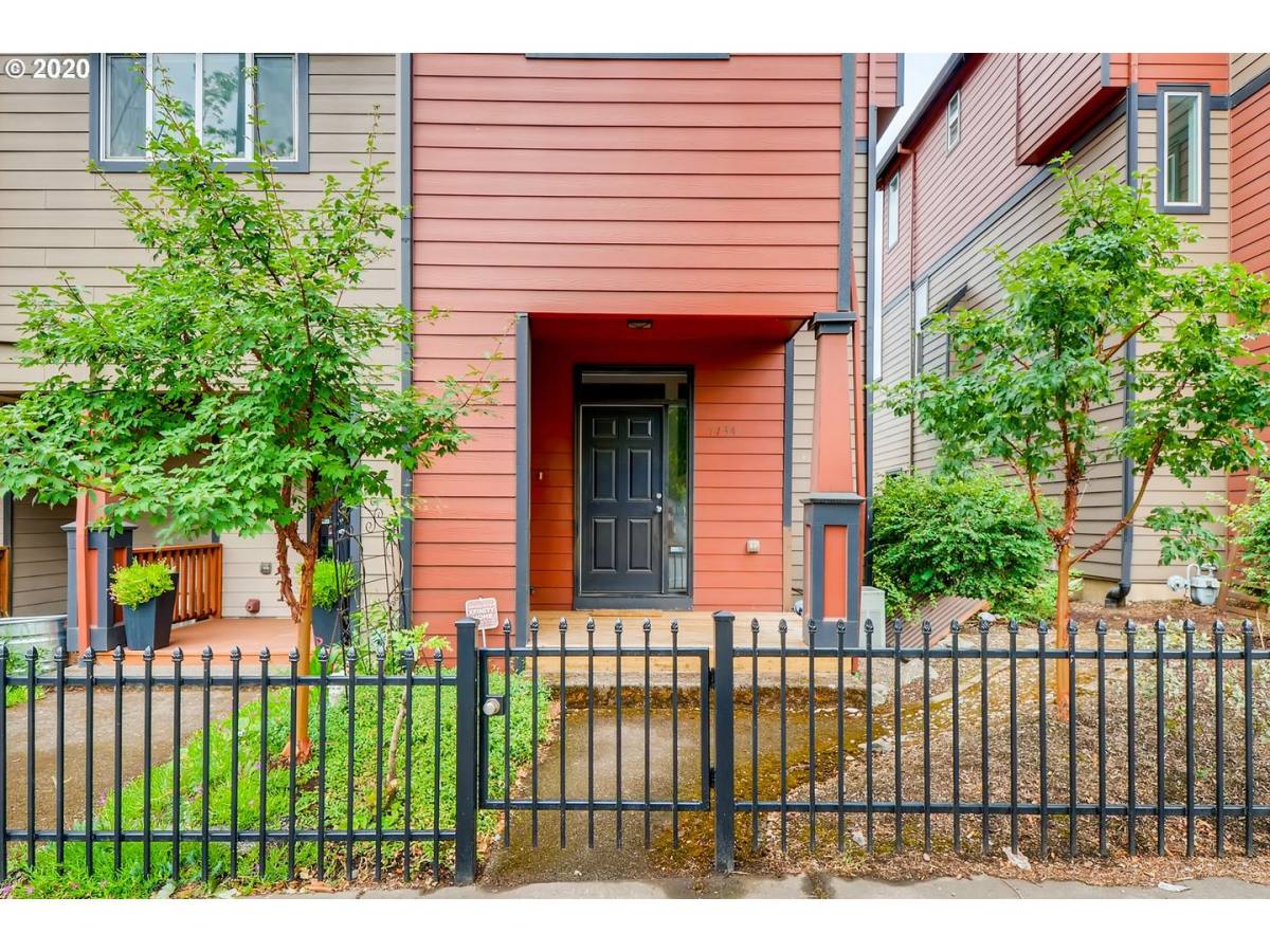 Townhouse for rent at 7134 NE Martin Luther King Jr Blvd, Portland, OR 97211