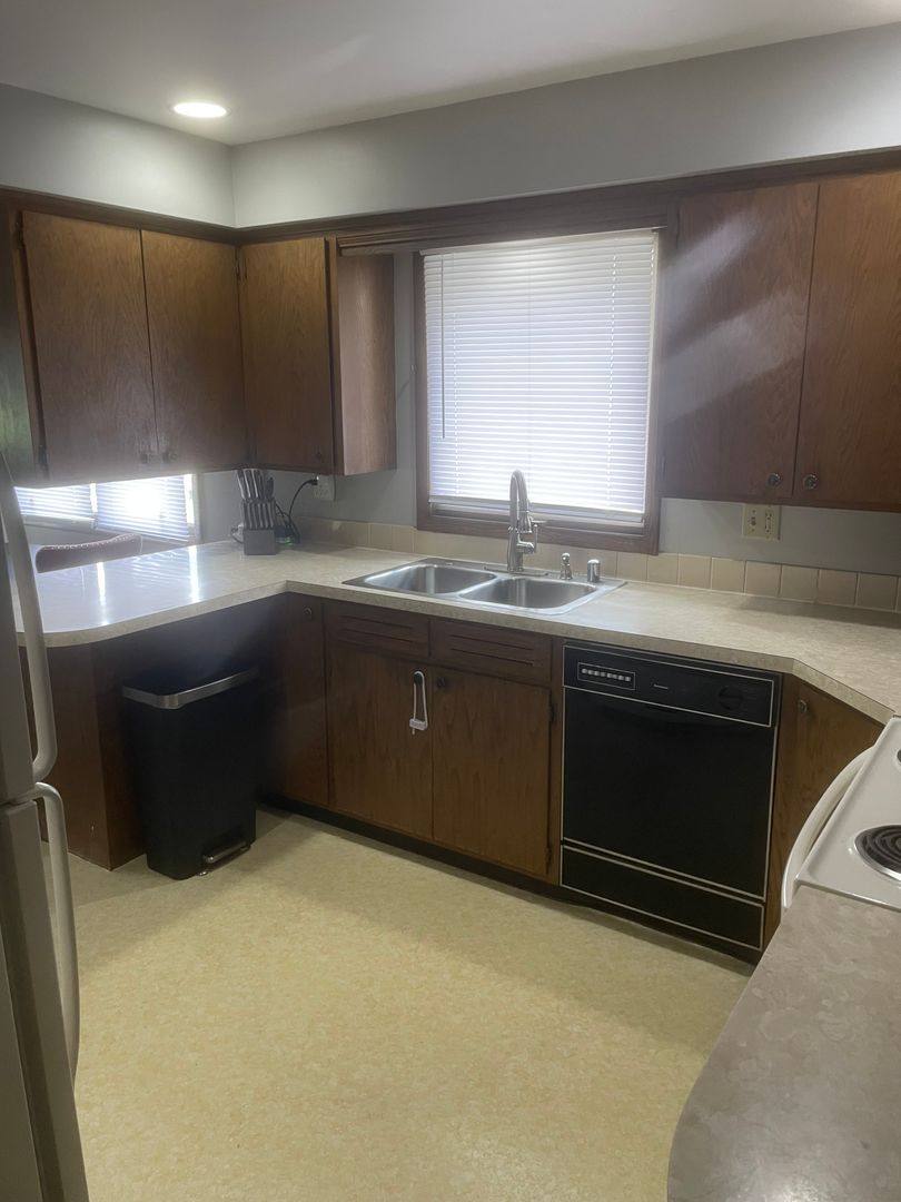 Townhouse for rent at 2409 N Eugene St, Appleton, WI 54914