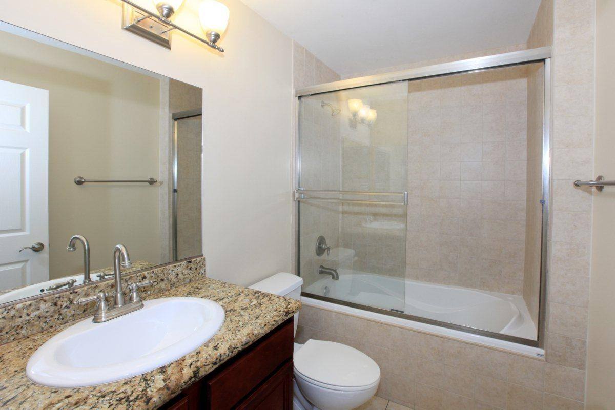 Apartment for rent at 549 Graves Ave, El Cajon, CA 92020