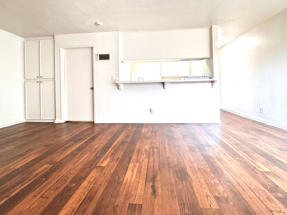 Apartment for rent at 5455 Kiowa Dr, La Mesa, CA 91942