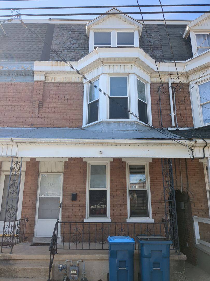 House for rent at 1529 W King St, York, PA 17404