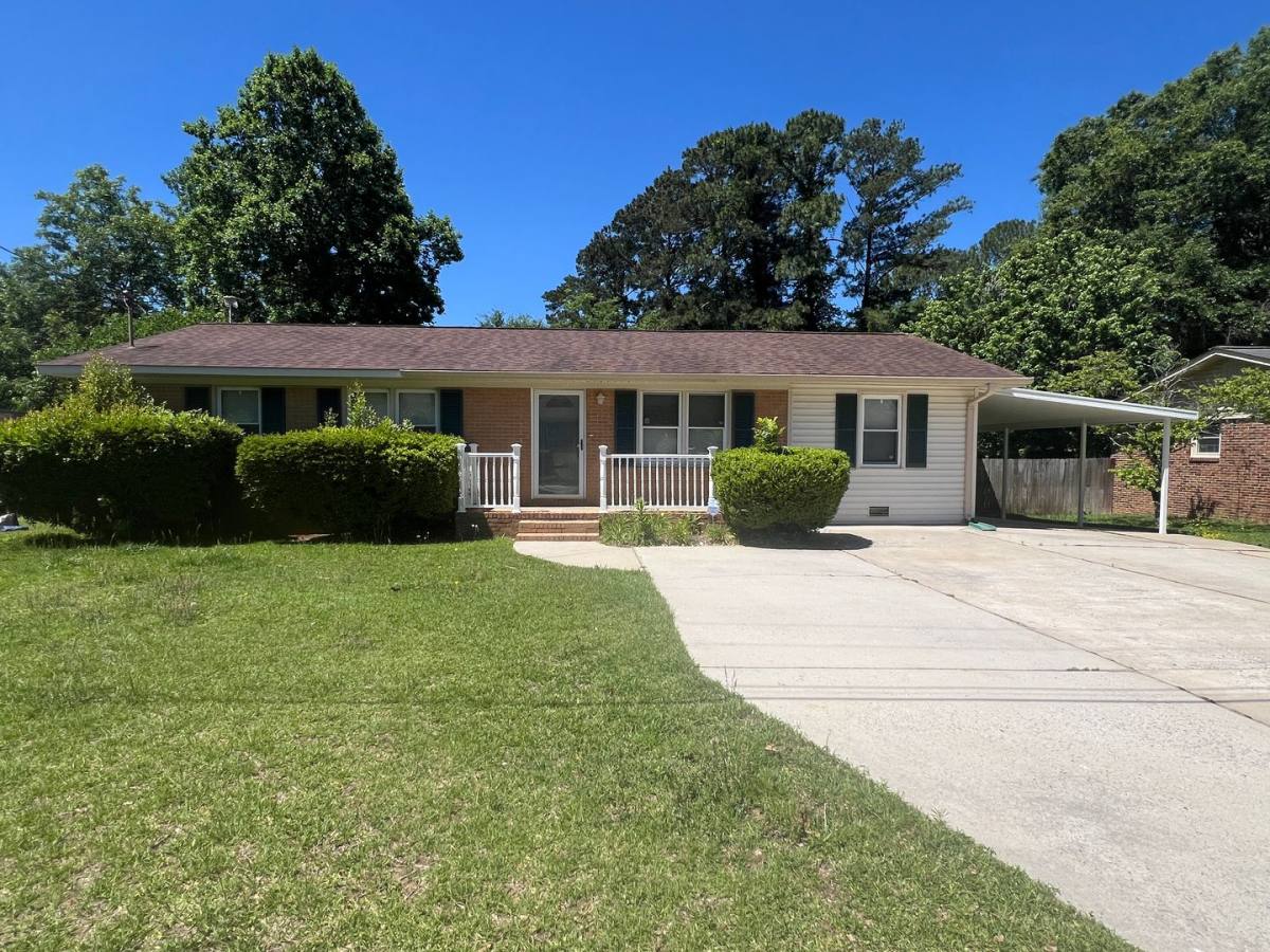 House for rent at 211 Laverne Dr, Warner Robins, GA 31088
