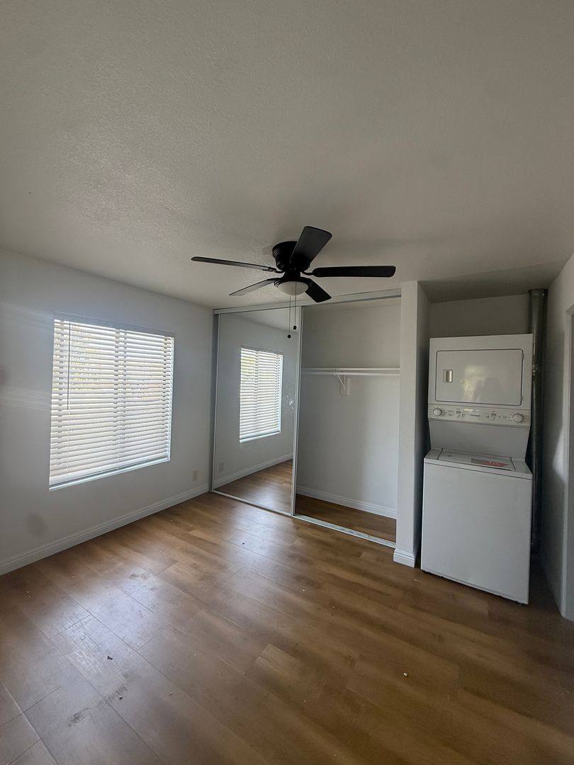 Apartment for rent at 1518 E 3rd St, Long Beach, CA 90802