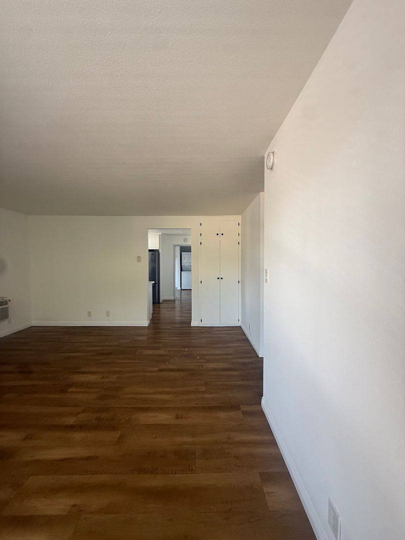 Apartment for rent at 1518 E 3rd St, Long Beach, CA 90802