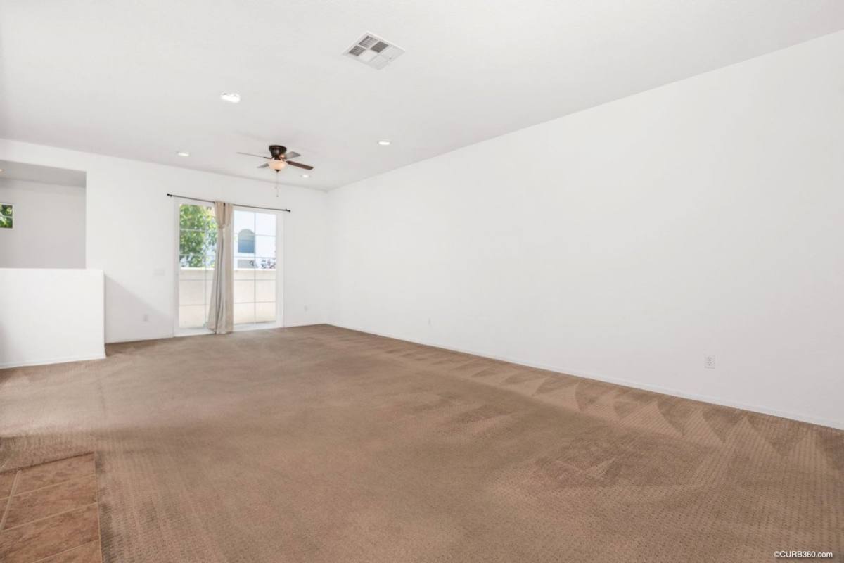 Townhouse for rent at 766 Broadway, Chula Vista, CA 91910