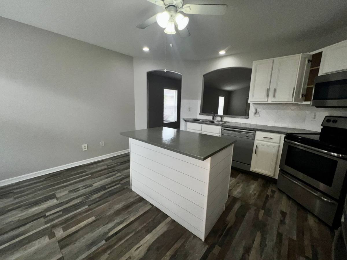 House for rent at 2620 Regency Oak Lane, Orlando, FL 32833