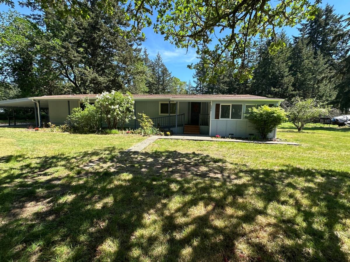 Apartment for rent at 13016 Military Rd SE, Rainier, WA 98576