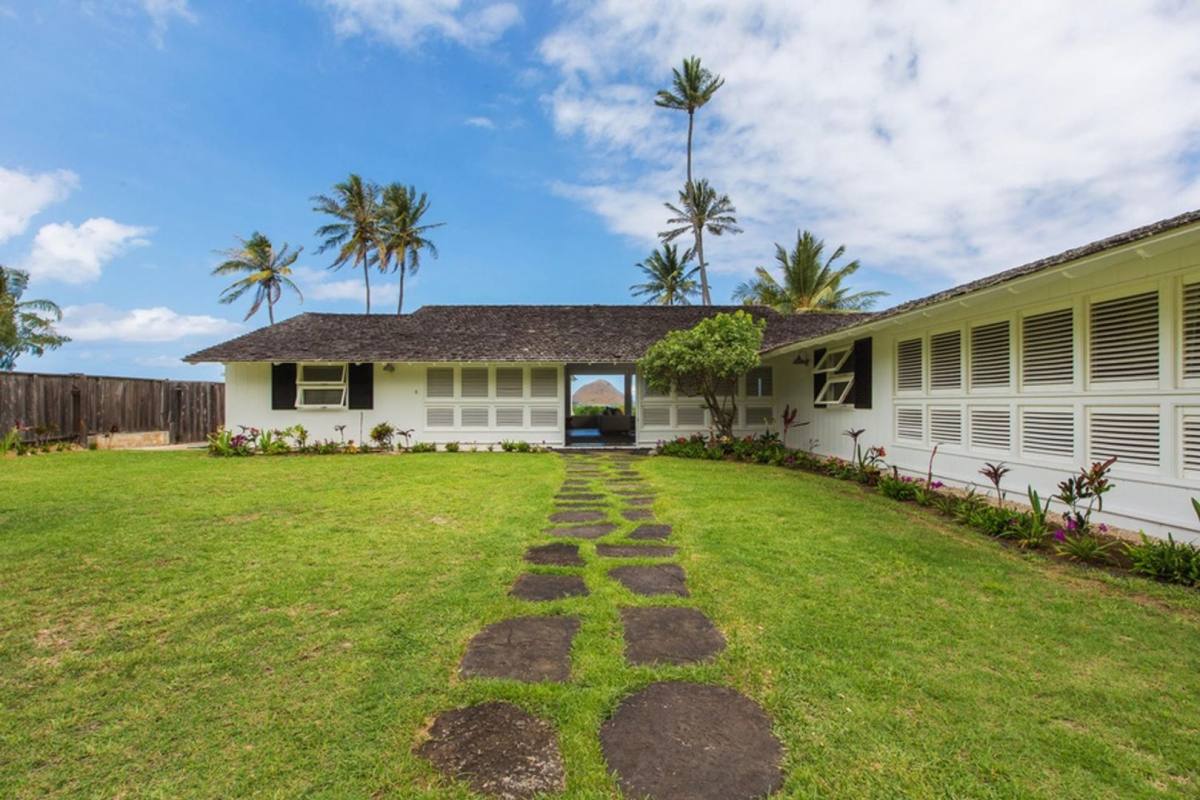 Condo for rent at 1888 Kalakaua Ave #907, Honolulu, HI 96815