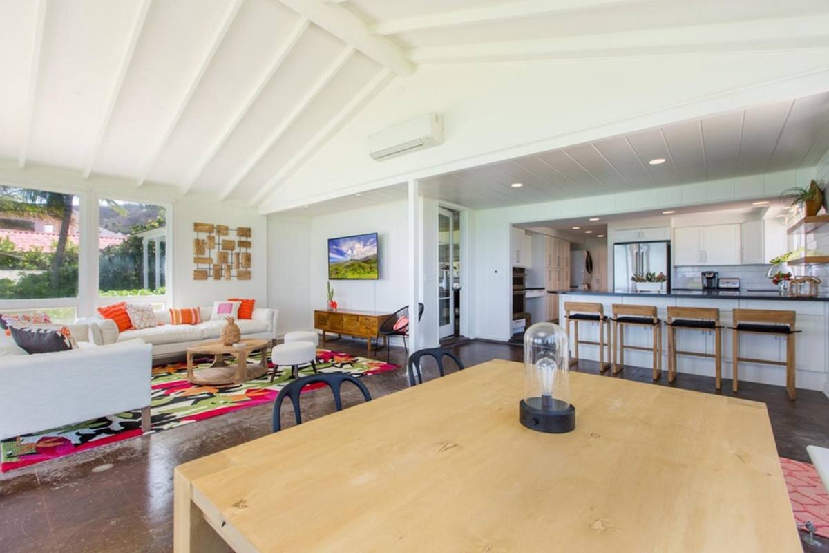 Condo for rent at 1888 Kalakaua Ave #907, Honolulu, HI 96815