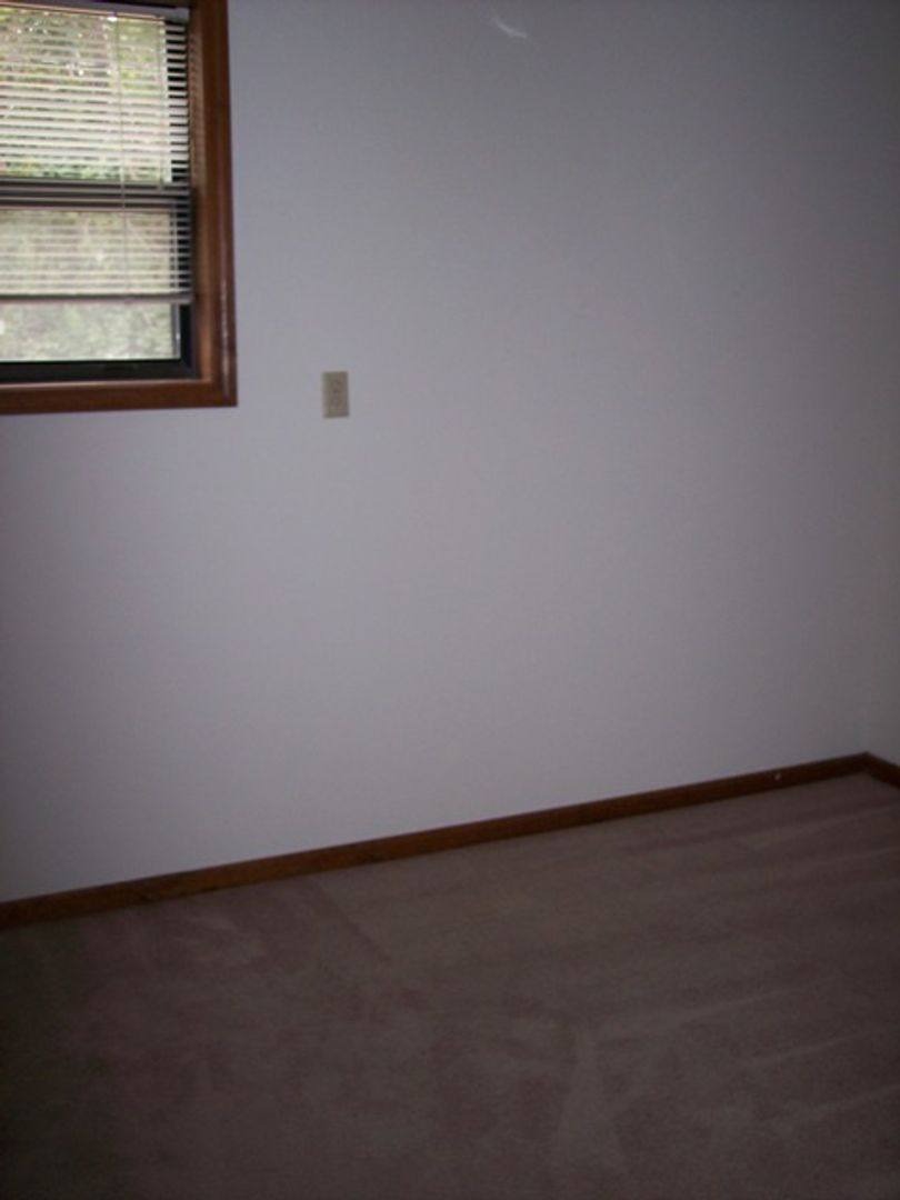 Apartment for rent at 416 Windy Way, Warrensburg, MO 64093