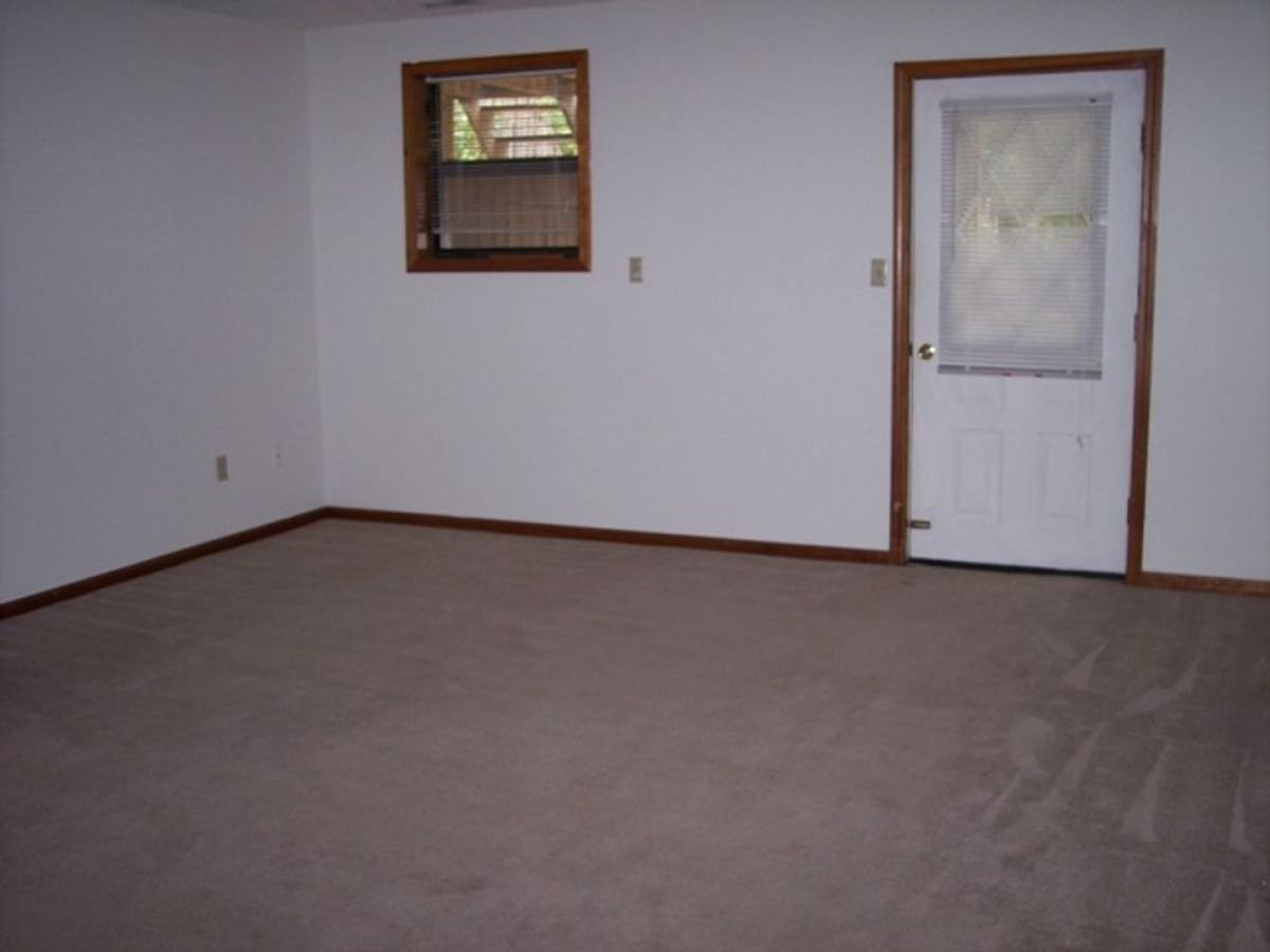 Apartment for rent at 416 Windy Way, Warrensburg, MO 64093