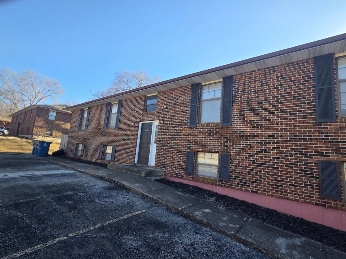 Apartment for rent at 416 Windy Way, Warrensburg, MO 64093