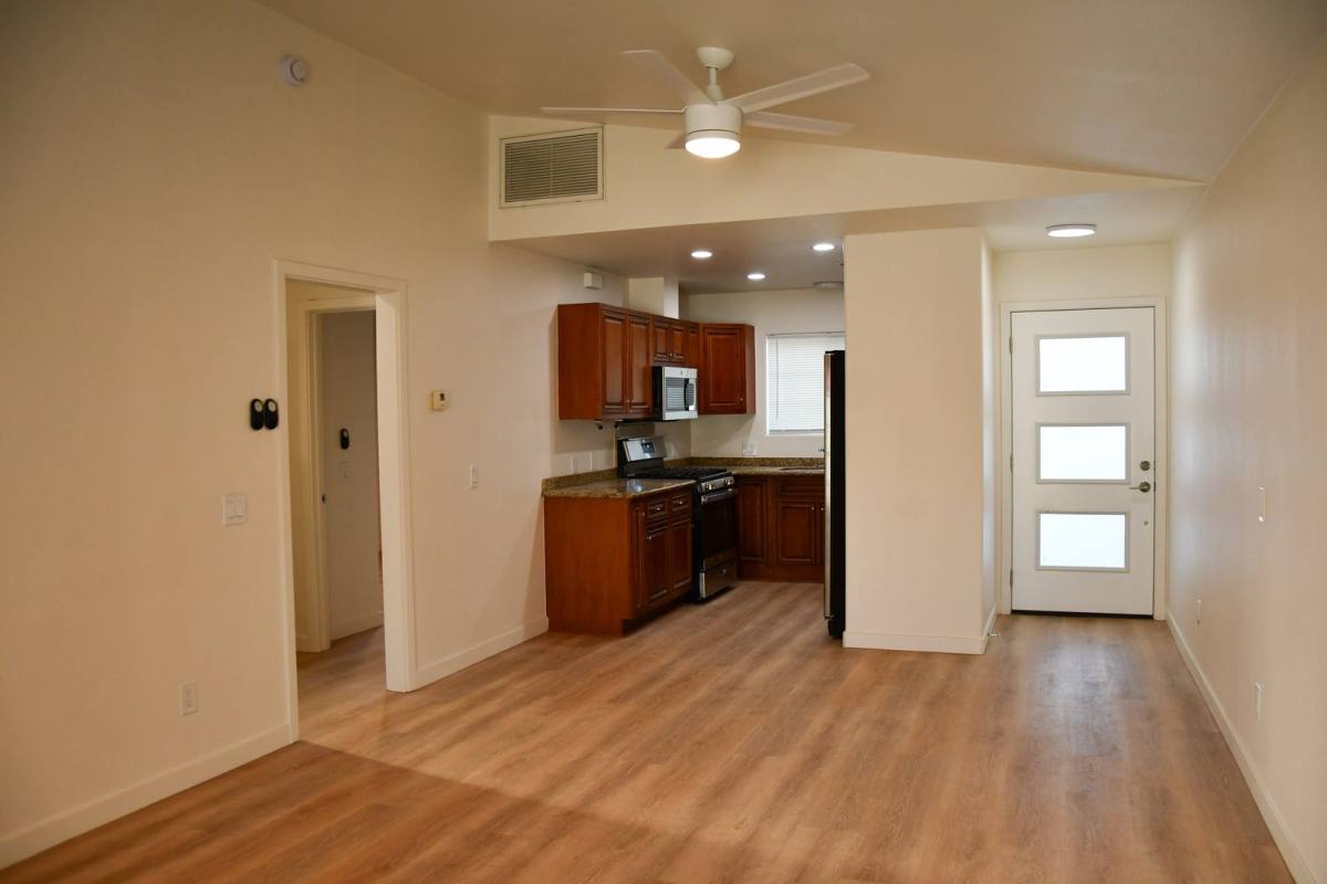 Apartment for rent at 388 N Parker, Orange, CA 92868
