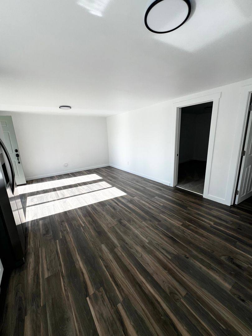 Apartment for rent at 804 806 S Marion Ave, Bremerton, WA 98312