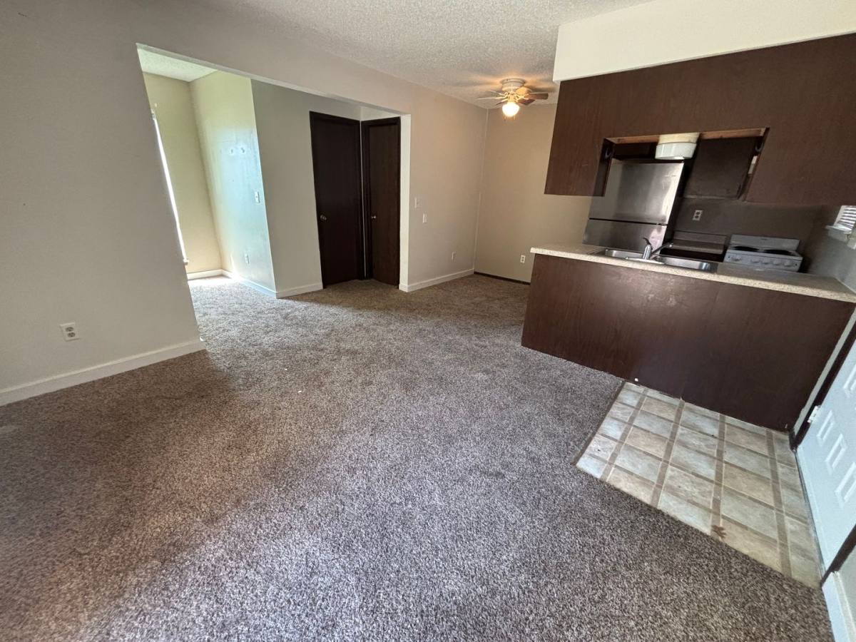 Apartment for rent at 9320 E Osie St, Wichita, KS 67207