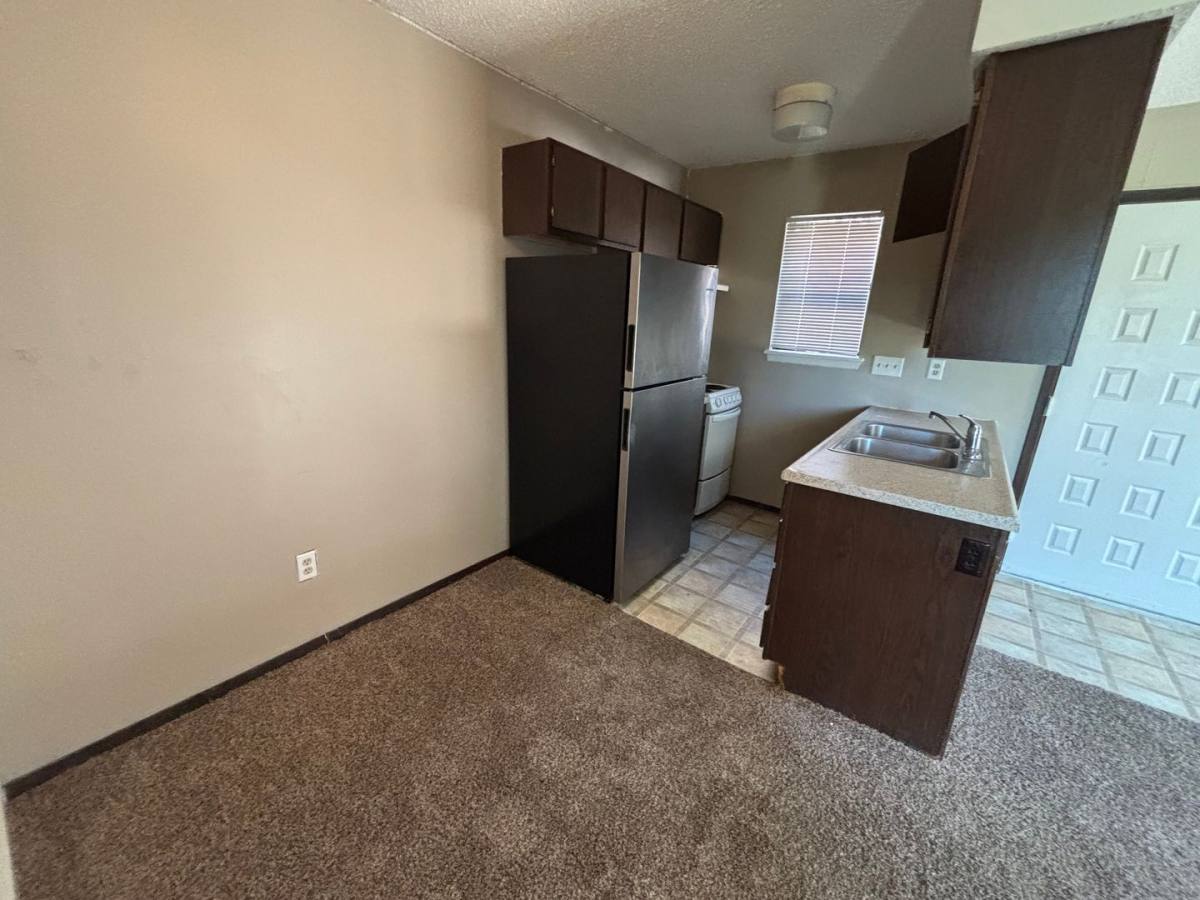 Apartment for rent at 9320 E Osie St, Wichita, KS 67207
