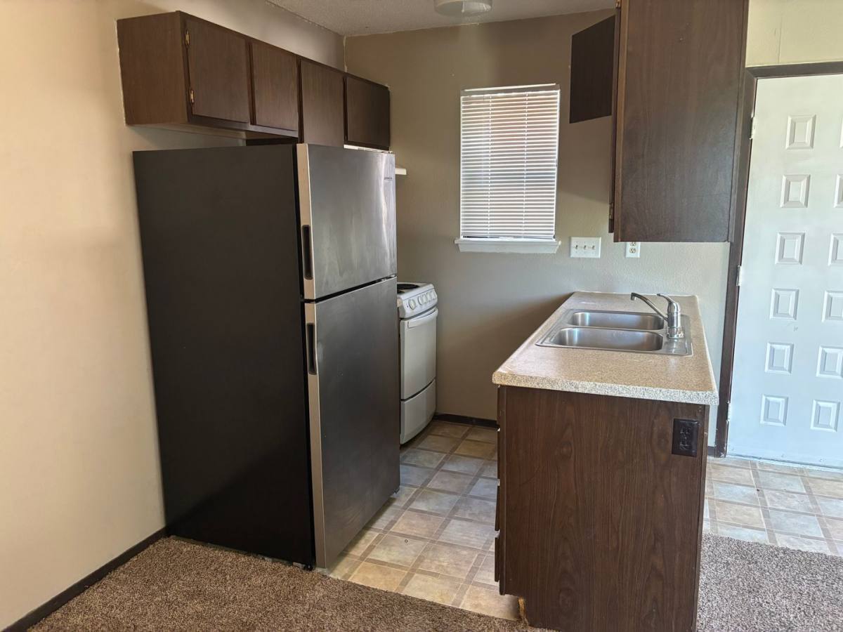 Apartment for rent at 9320 E Osie St, Wichita, KS 67207