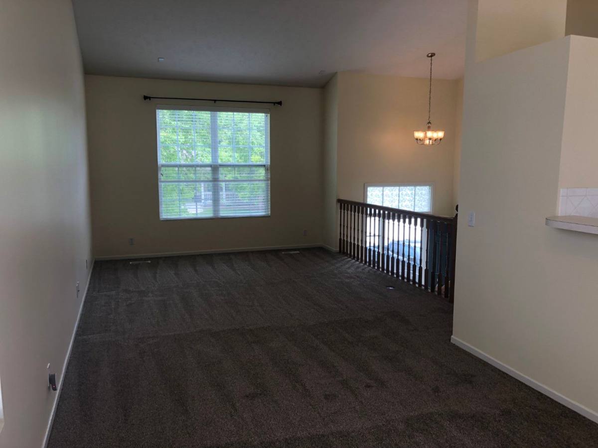 House for rent at 2913 Rahn Blvd, Bellevue, NE 68123