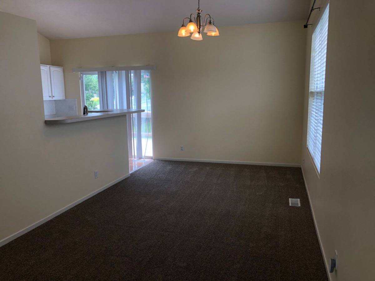 House for rent at 2913 Rahn Blvd, Bellevue, NE 68123