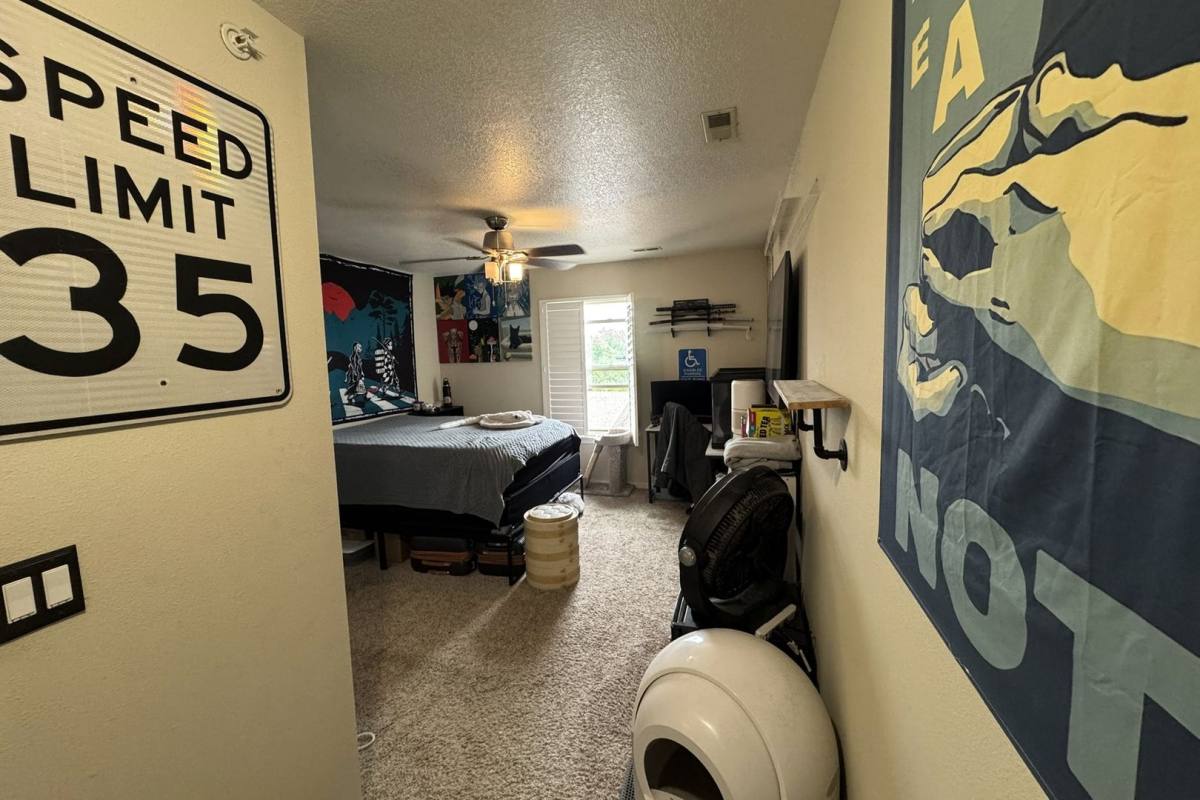 Townhouse for rent at 223 NE 45th Lane, Ankeny, IA 50021