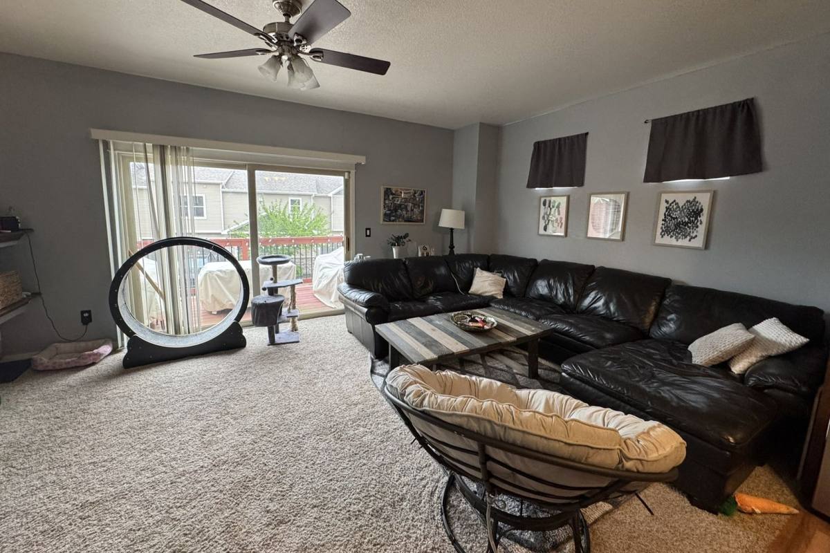 Townhouse for rent at 223 NE 45th Lane, Ankeny, IA 50021