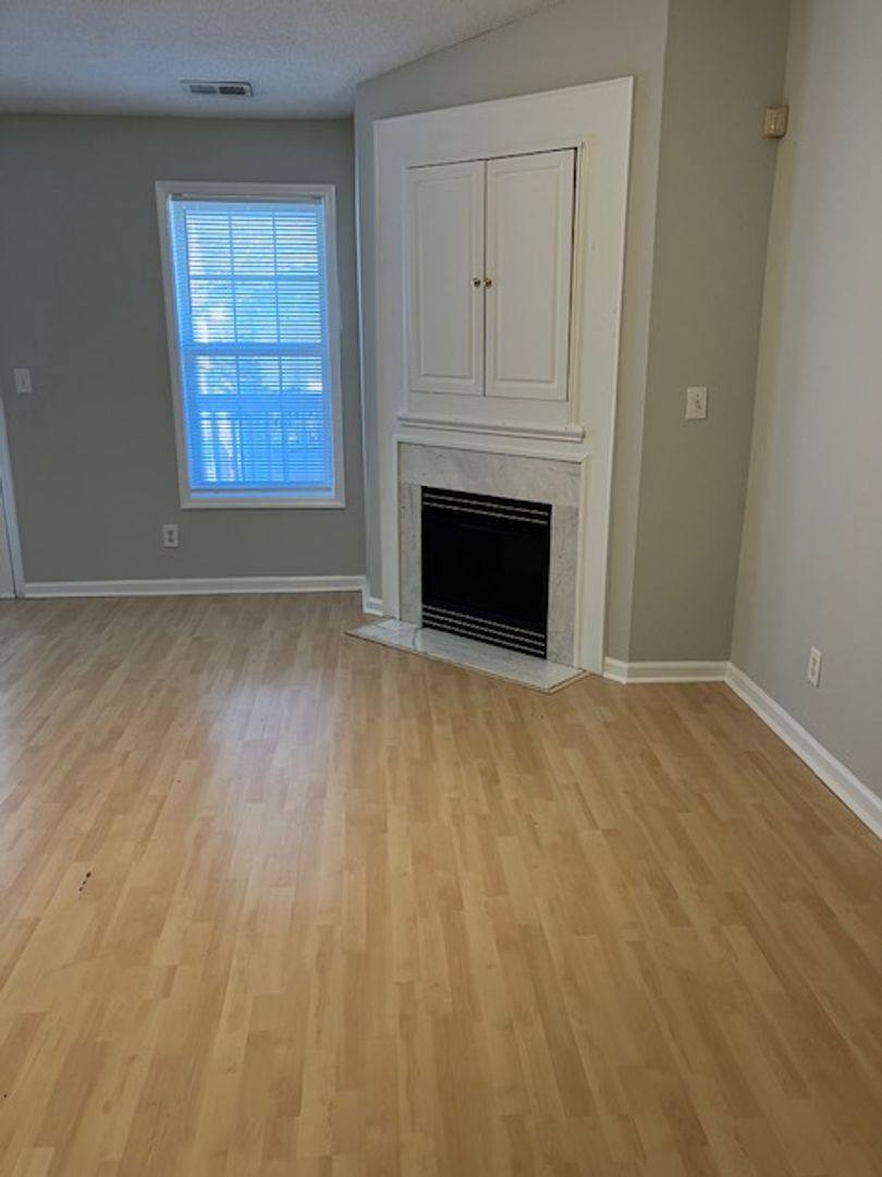 Apartment for rent at 901-K Litchfield Way, Wilmington, NC 28405