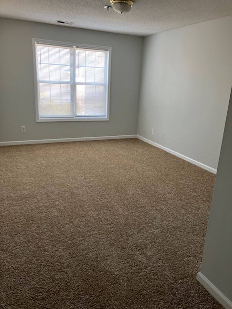 Apartment for rent at 901-K Litchfield Way, Wilmington, NC 28405