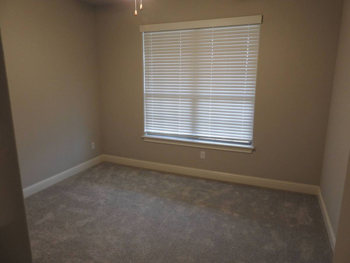 House for rent at 980 Ashmore Landing Loop, Centerton, AR 72719