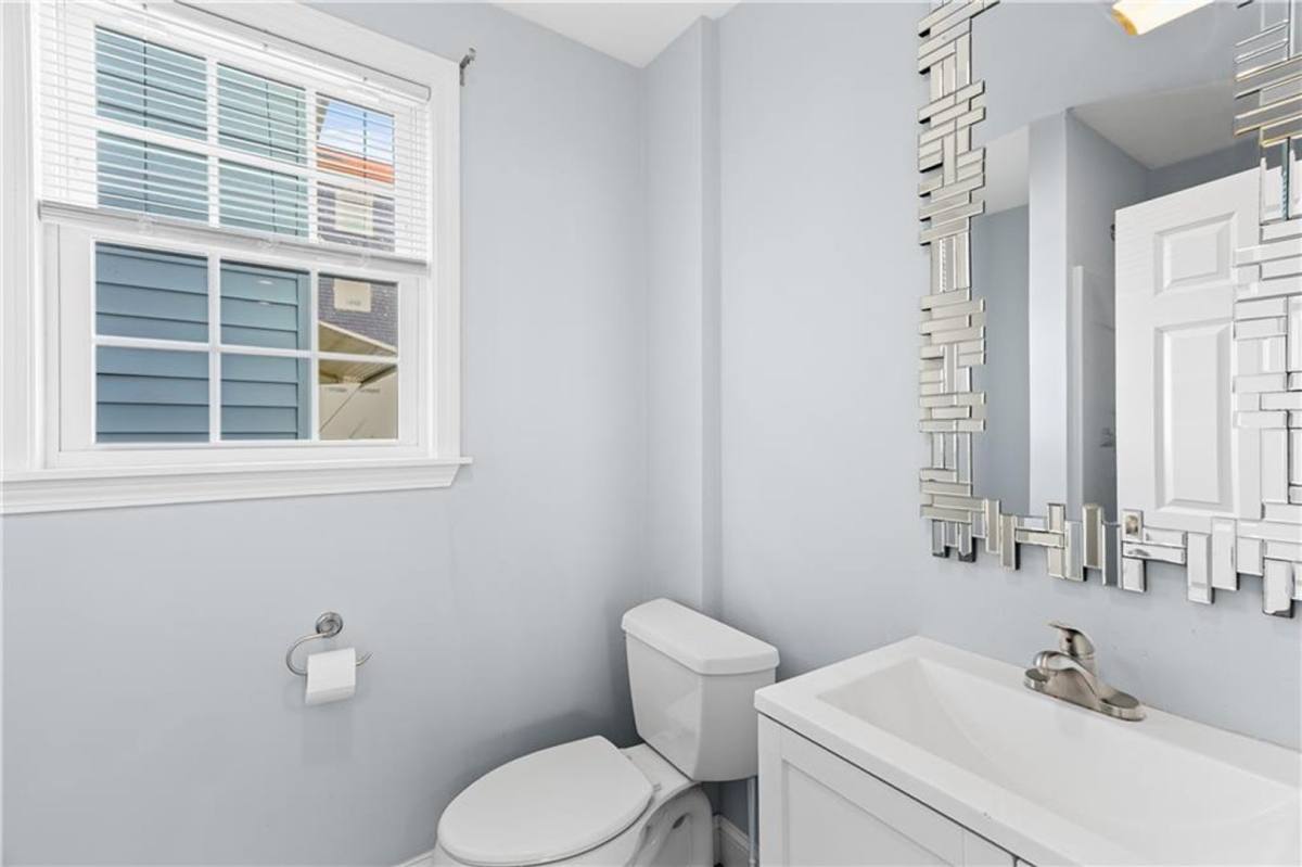 House for rent at 37 Tyndall Ave, Providence, RI 02908