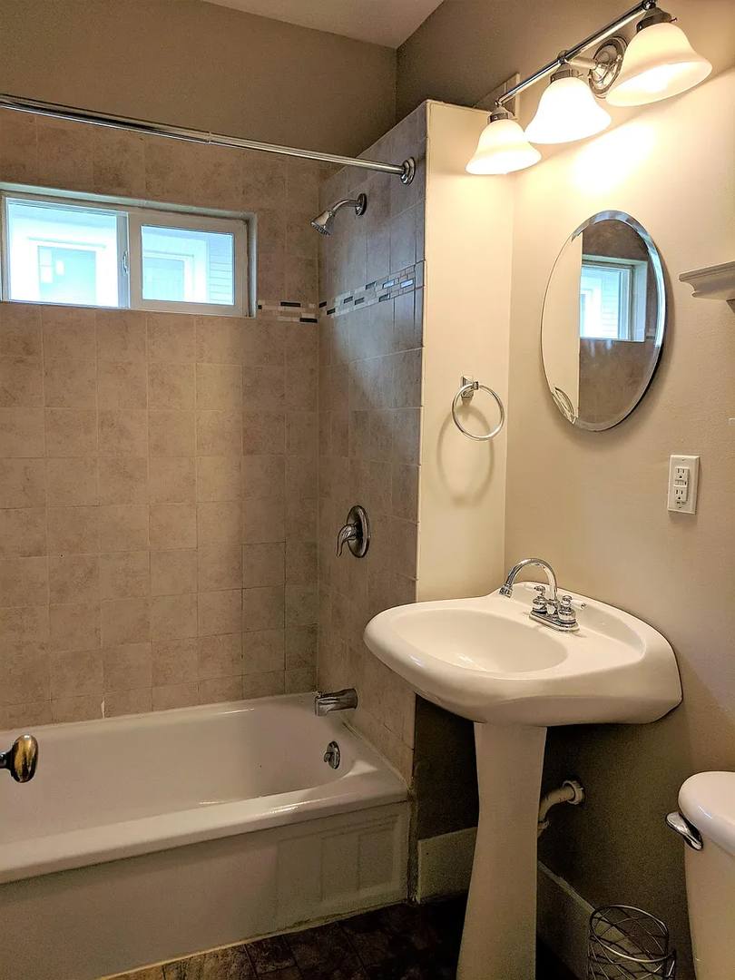 House for rent at 4228 Mayberry St, Omaha, NE 68105