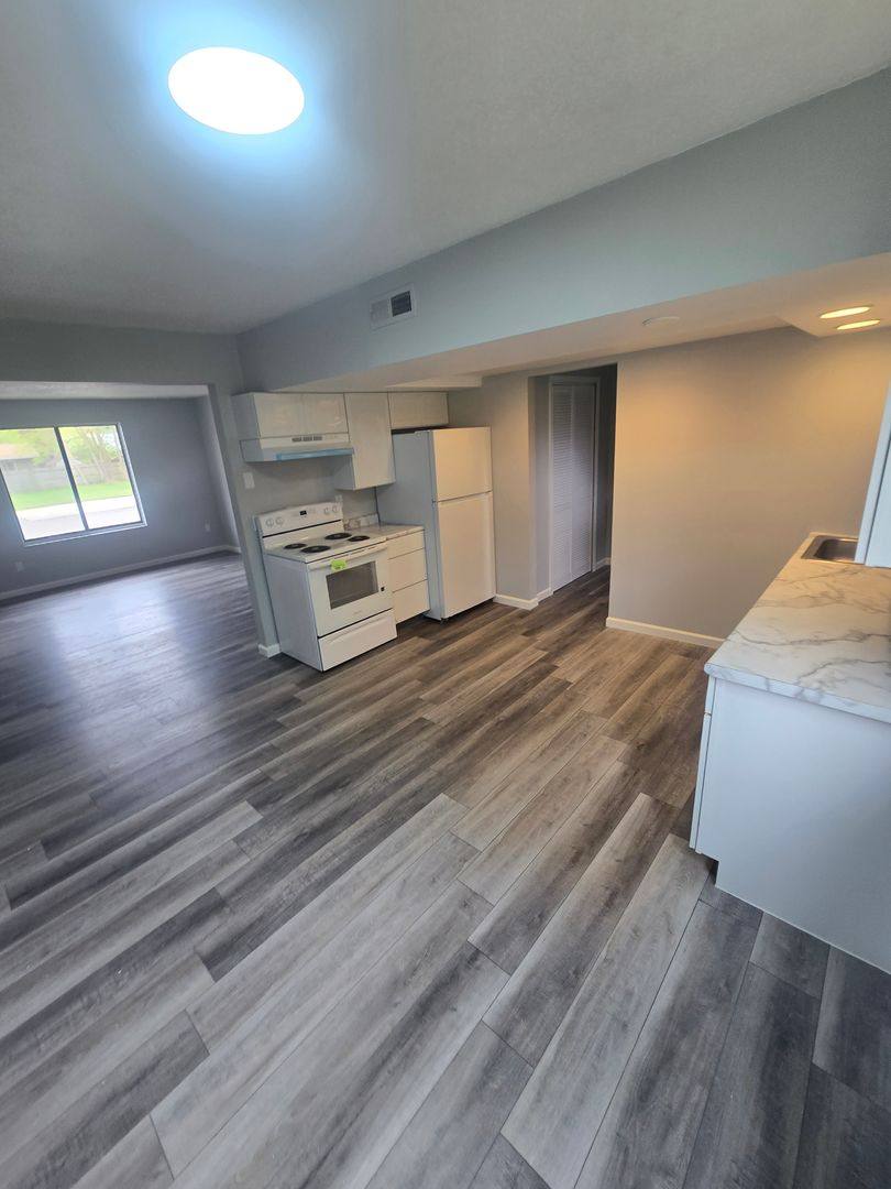 Apartment for rent at 1565 Bryn Mawr, Saginaw, MI 48638