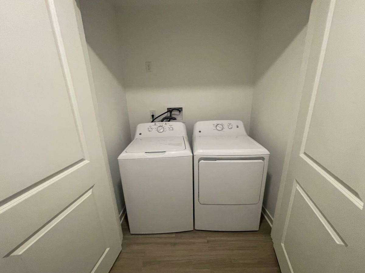 Apartment for rent at 445 W Sanctuary Rd, Lincoln, NE 68523