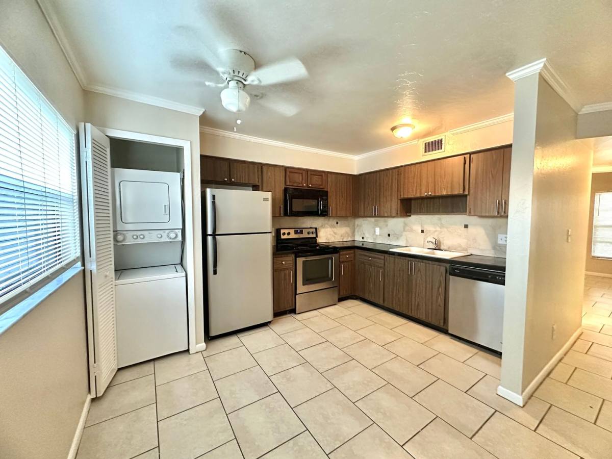 Apartment for rent at 4749 Orange Grove Blvd, North Fort Myers, FL 33903