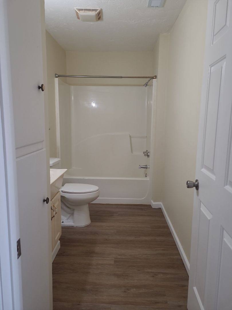 Apartment for rent at 975 E Margaret St, Piggott, AR 72454