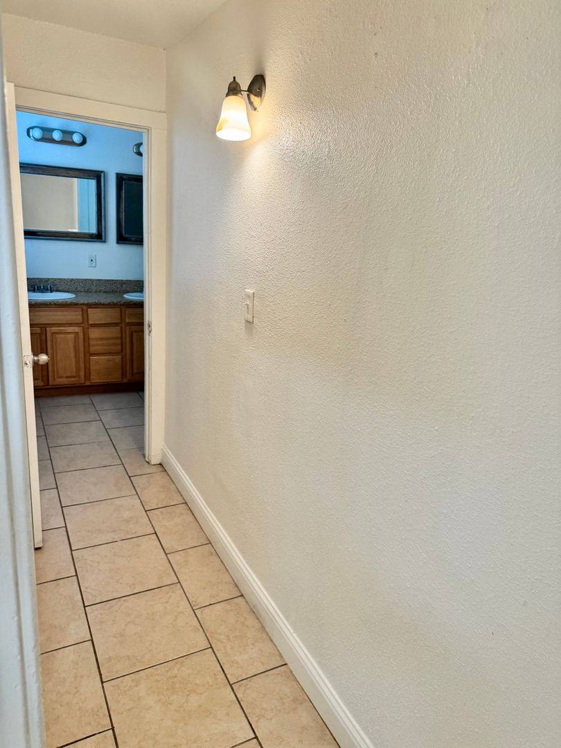 Apartment for rent at 642 N Thorne Ave, Fresno, CA 93728
