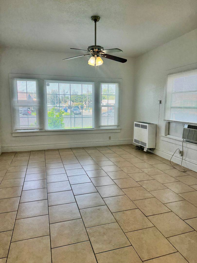 Apartment for rent at 642 N Thorne Ave, Fresno, CA 93728
