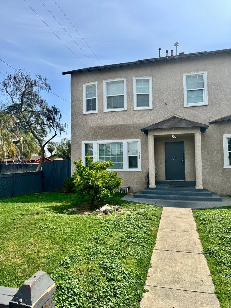 Apartment for rent at 642 N Thorne Ave, Fresno, CA 93728