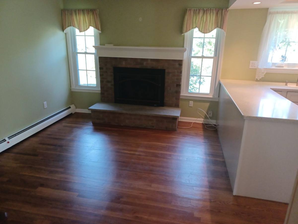 24 S Edgewater Ave, Morrisville, PA 19067 - House for Rent - Image 6
