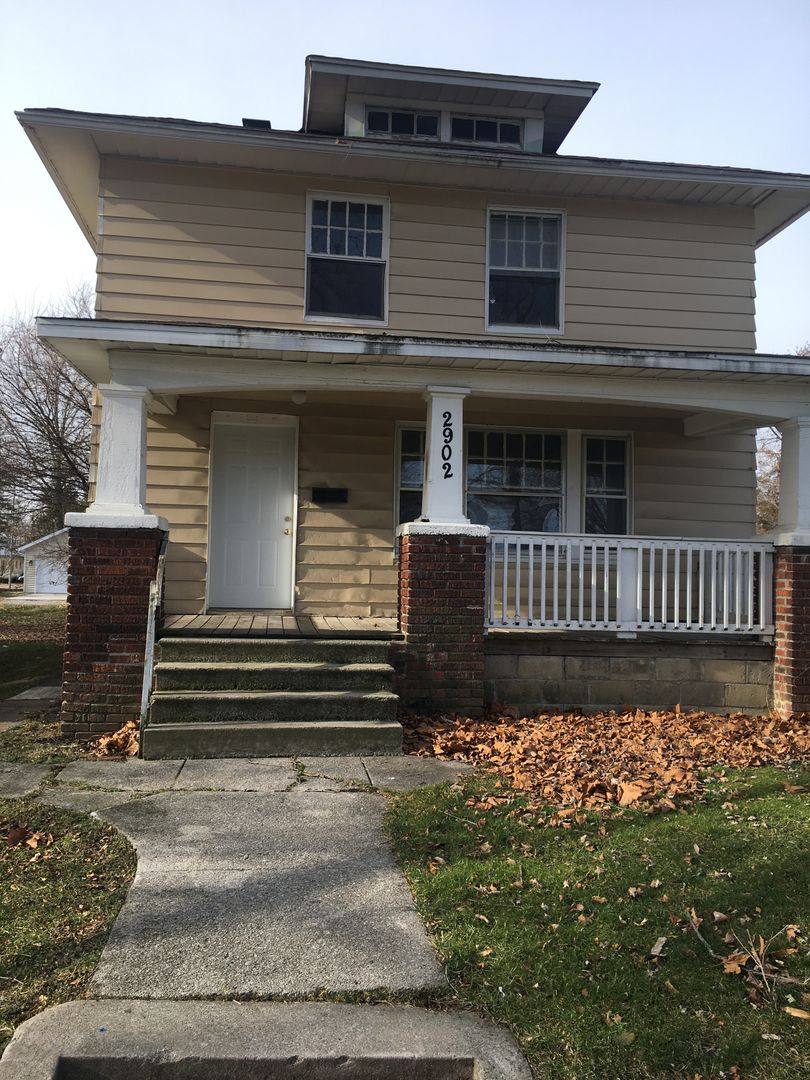 House for rent at 2902 Euclid Ave, Fort Wayne, IN 46806