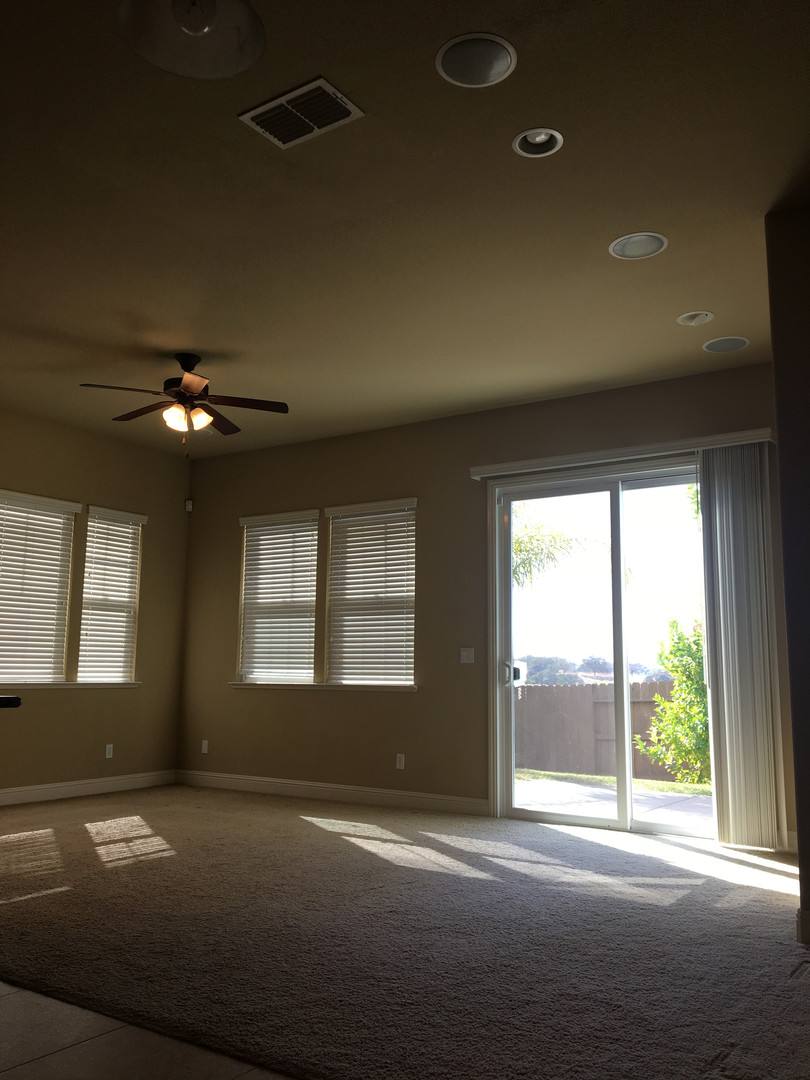 House for rent at 833 Hildebrand Circle, Folsom, CA 95630