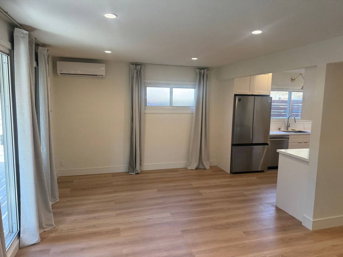 Apartment for rent at 124 Rees St, Playa Del Rey, CA 90293