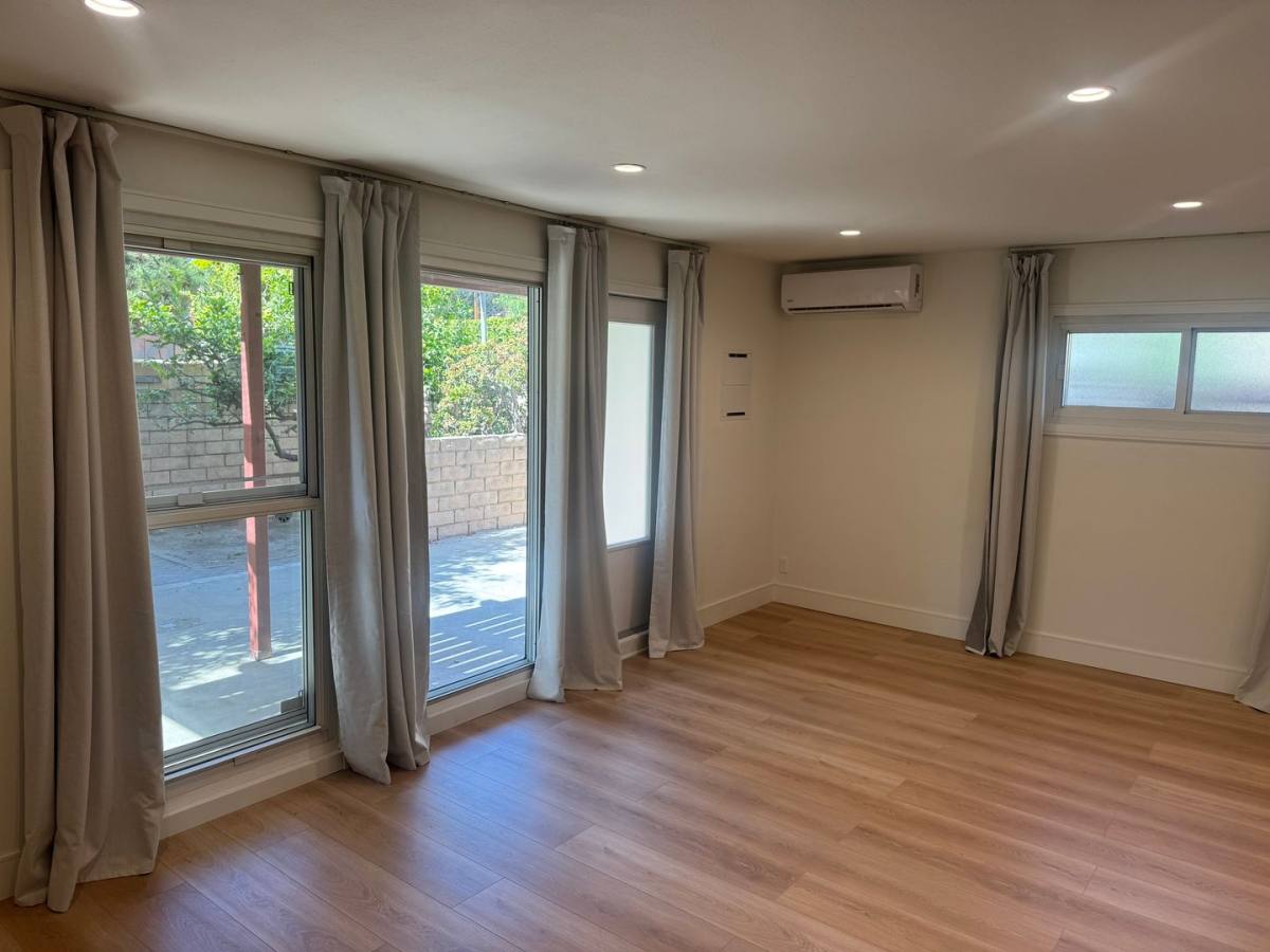 Apartment for rent at 124 Rees St, Playa Del Rey, CA 90293