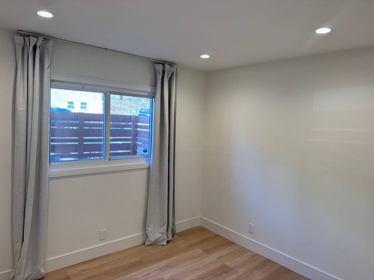 Apartment for rent at 124 Rees St, Playa Del Rey, CA 90293