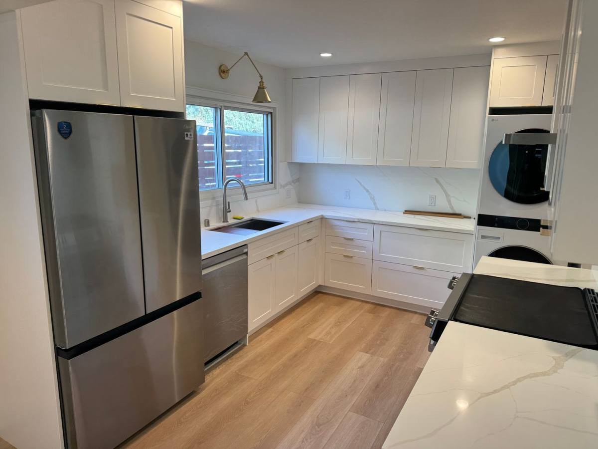 Apartment for rent at 124 Rees St, Playa Del Rey, CA 90293