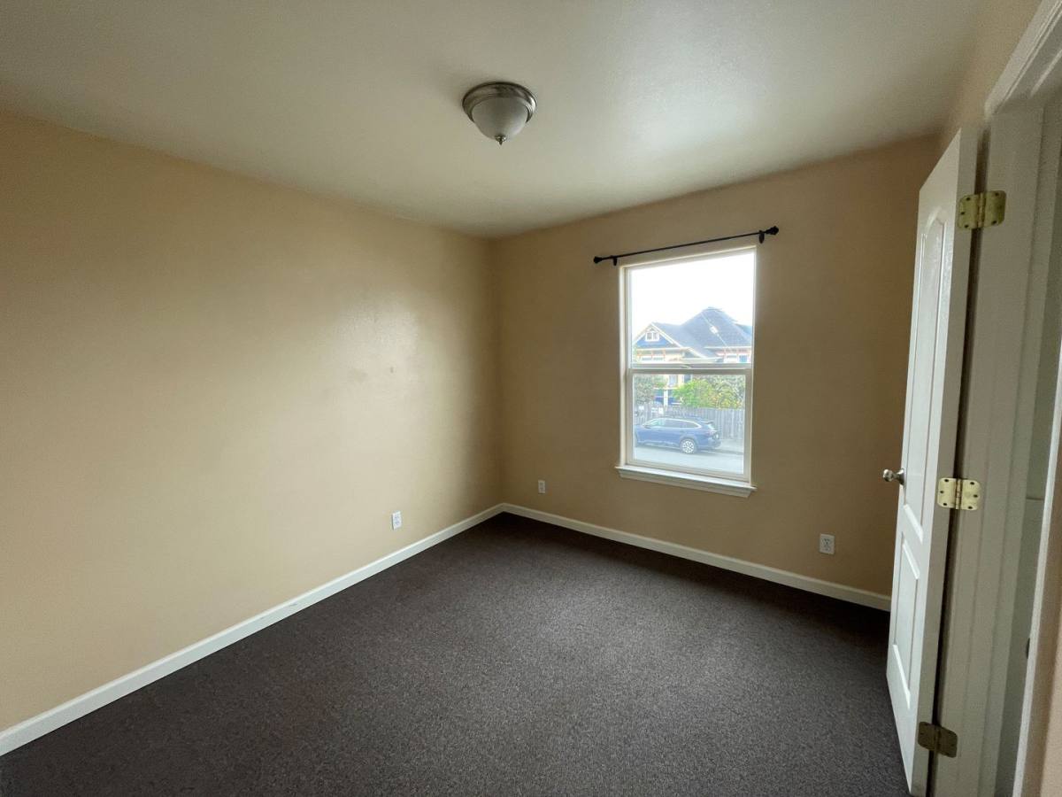 Apartment for rent at 1820 3rd St, Eureka, CA 95501
