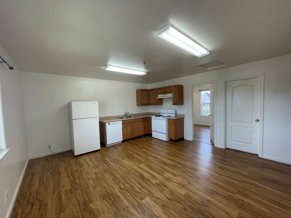 Apartment for rent at 1820 3rd St, Eureka, CA 95501