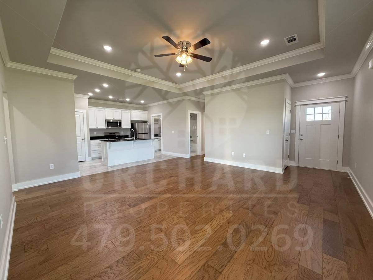 Apartment for rent at 2007 E Brookview Dr, Siloam Springs, AR 72761