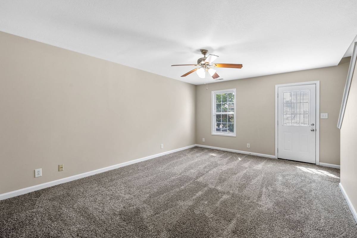 Apartment for rent at 295 Raleigh Dr, Clarksville, TN 37043
