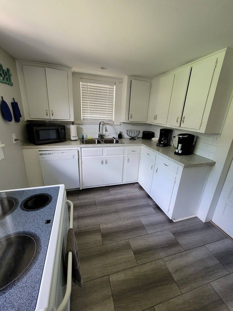 House for rent at 208 W 4th Ave, Tallahassee, FL 32301