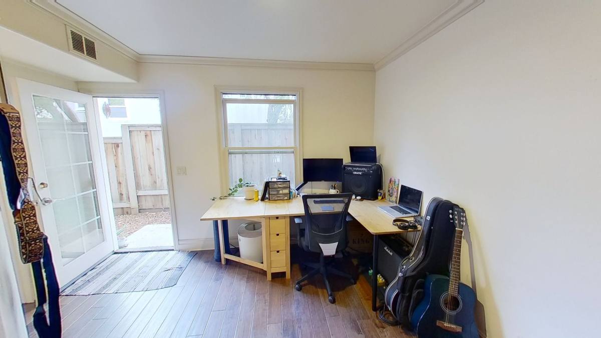 Townhouse for rent at 1318 San Andres St #C, Santa Barbara, CA 93101